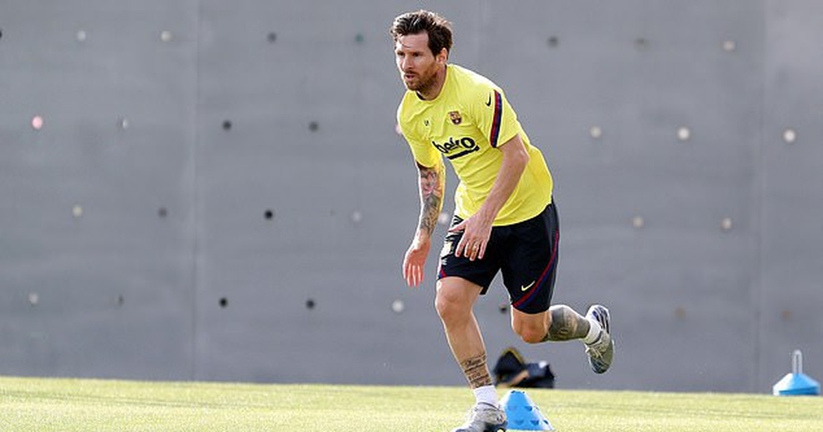 Messi và đồng đội nỗ lực tập luyện chờ ngày La Liga trở lại