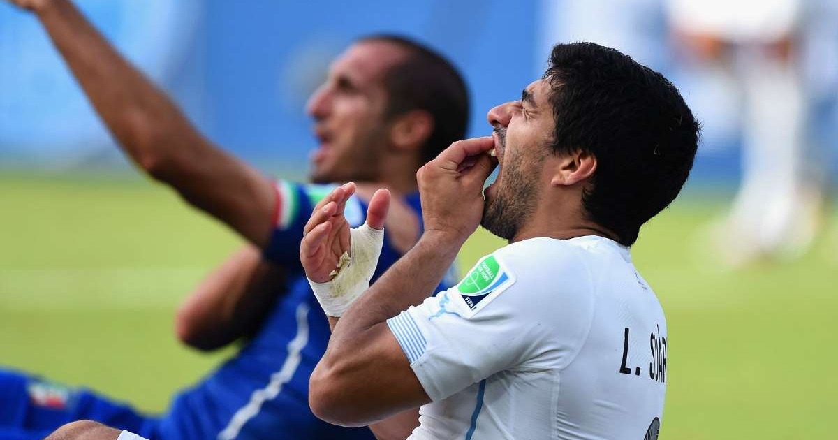 “Nghiện” cắn người, Luis Suarez vẫn được “nạn nhân” ngưỡng mộ