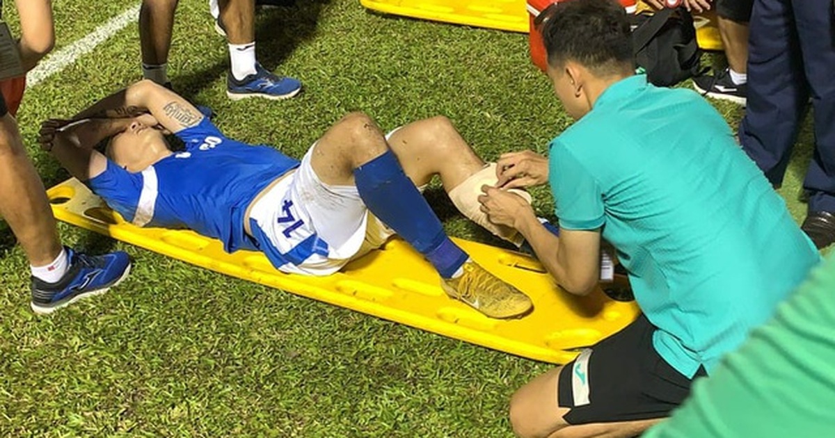 Chấn thương nặng, Hải Huy lỡ cơ hội đá vòng loại World Cup