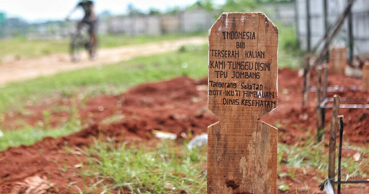 Nhức nhối nạn "cướp" xác người chết vì Covid-19 ở Indonesia