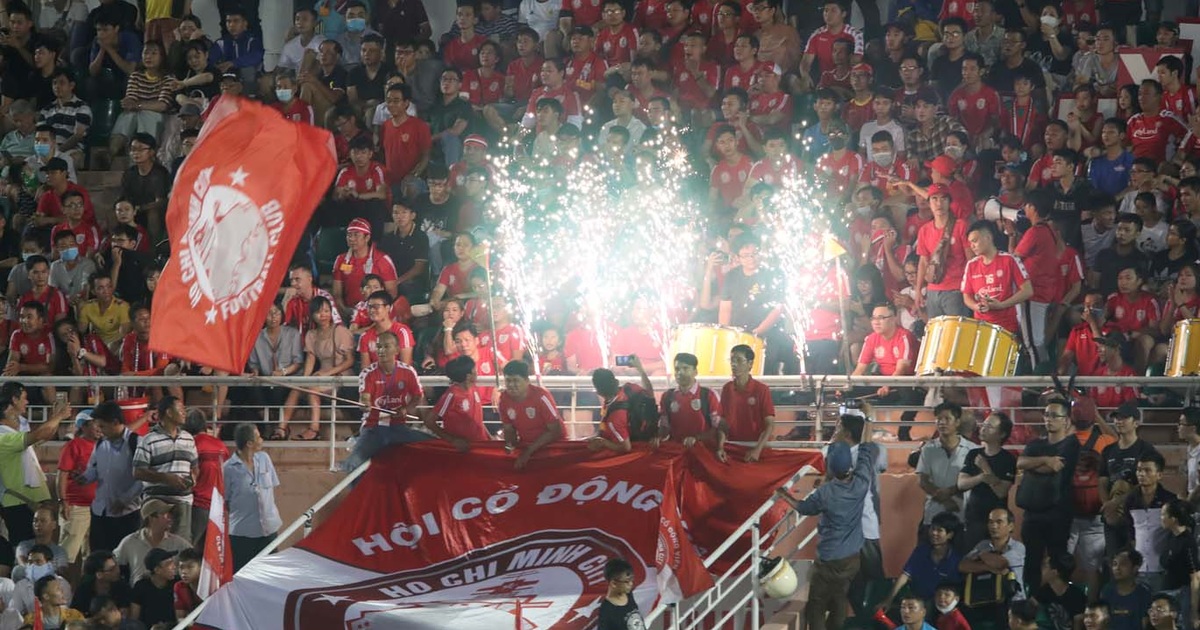 Sân Thống Nhất mở hội trong ngày "derby bóng đá TPHCM"