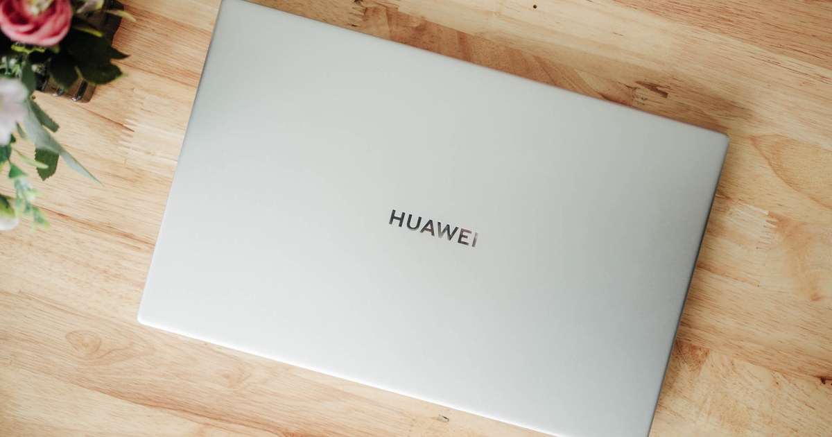 Trên tay Huawei MateBook D 15 - laptop đẹp và mạnh mẽ, giá 15,99 triệu đồng