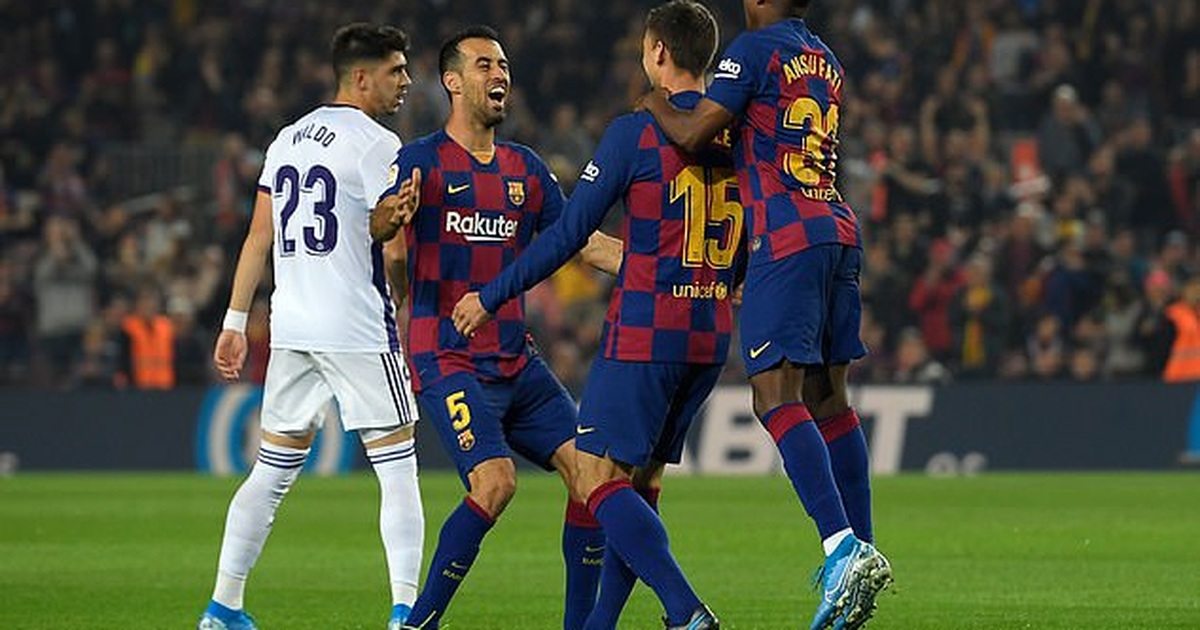 Barcelona nuôi hy vọng mong manh đua vô địch cùng Real Madrid