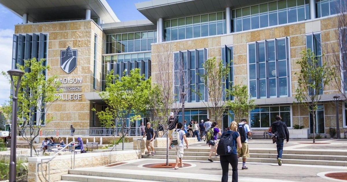 Madison College: Bước khởi đầu thông minh vào đại học thuộc top 50 nước Mỹ
