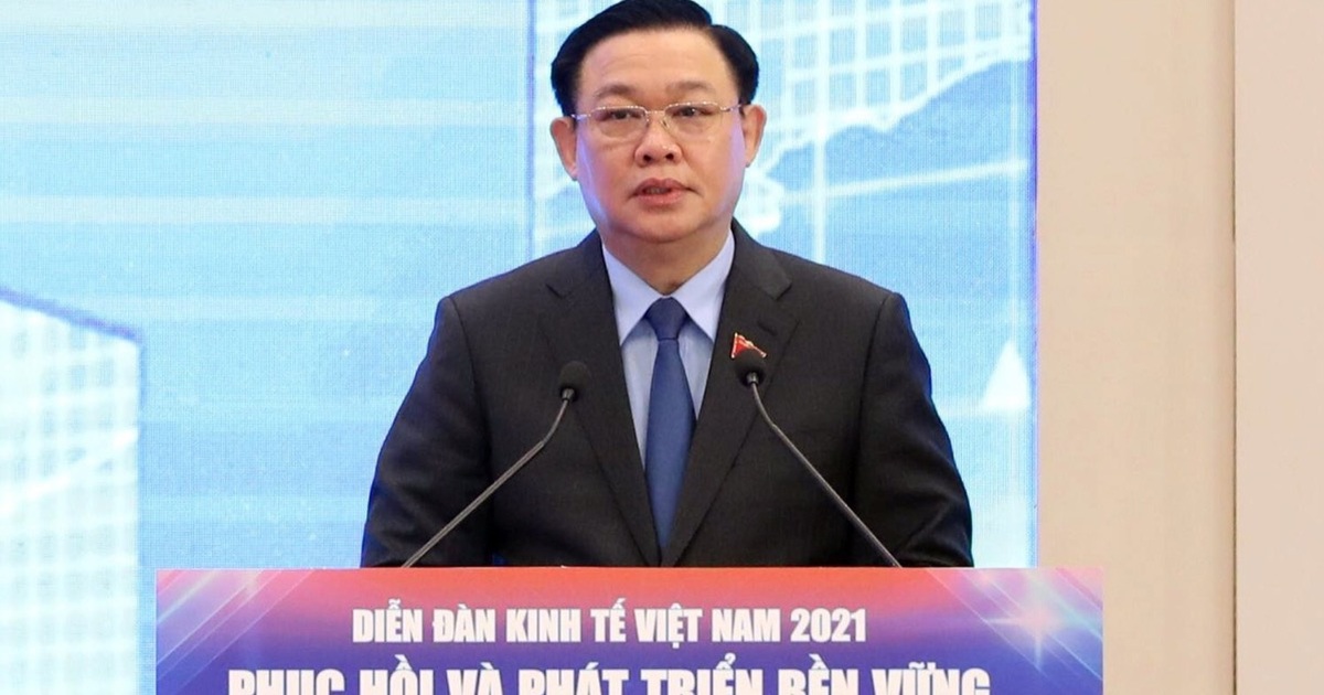 Chủ tịch Quốc hội: Cần nghiên cứu gói vay "đủ lớn" xây nhà ở cho công nhân