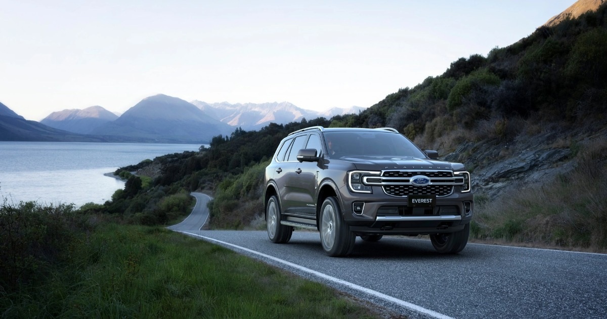 Ford Everest thế hệ mới 2023 ra mắt, tăng áp lực cạnh tranh lên Fortuner