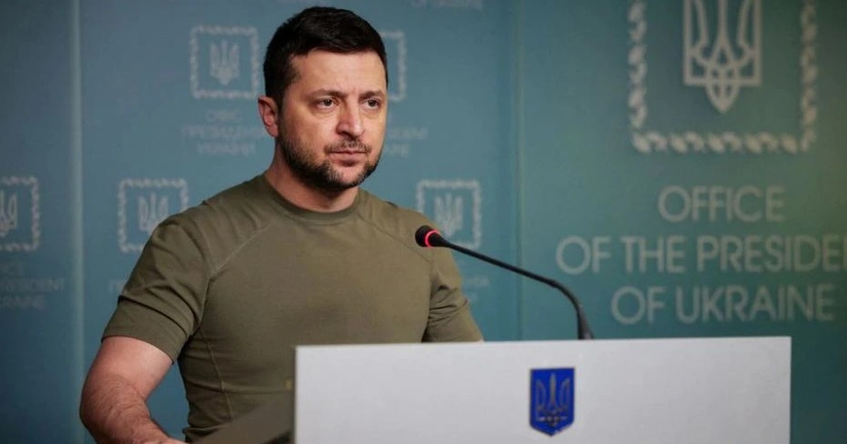 Mariupol was hit by heavy air strikes, the President of Ukraine said to fight to the end
