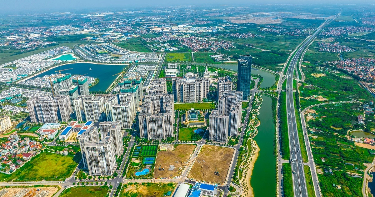Read more about the article Ưu thế kết nối hạ tầng giao thông của phía Đông Hà Nội