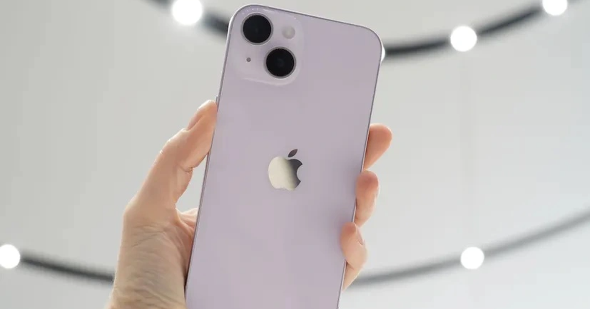 Giá iPhone 14 giảm sâu tại Việt Nam | Báo Dân trí