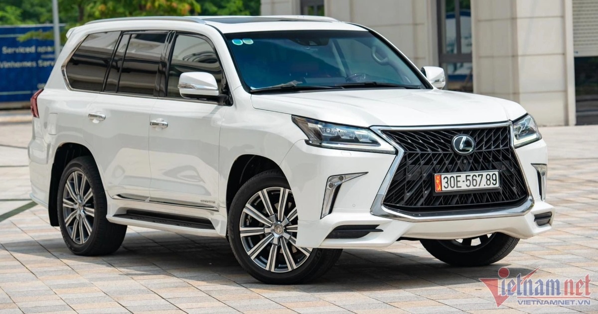 Lexus LX570 biển sảnh 56789 về tay ông chủ CLB bóng đá Kon Tum | Báo Dân trí