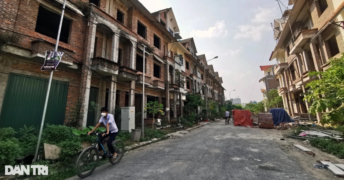 Read more about the article Mua nhà ở thủ đô Hà Nội khó top 10 thế giới