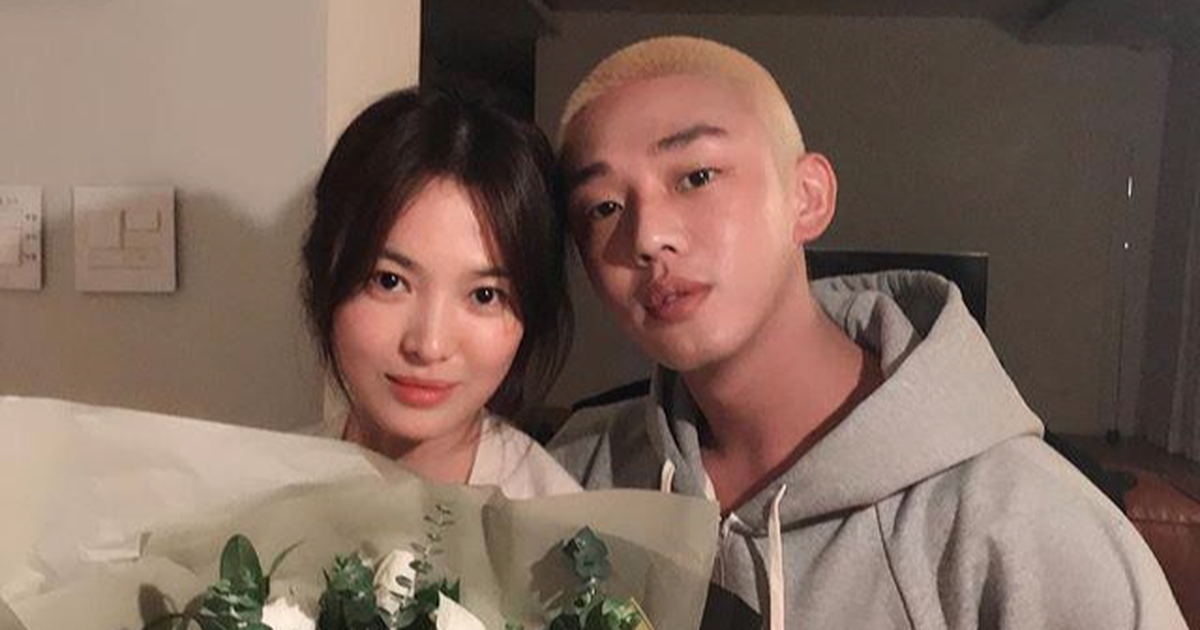 View - "Ảnh đế" Yoo Ah In khóc sau cuộc thẩm vấn, Song Hye Kyo cũng bị réo tên | Báo Dân trí