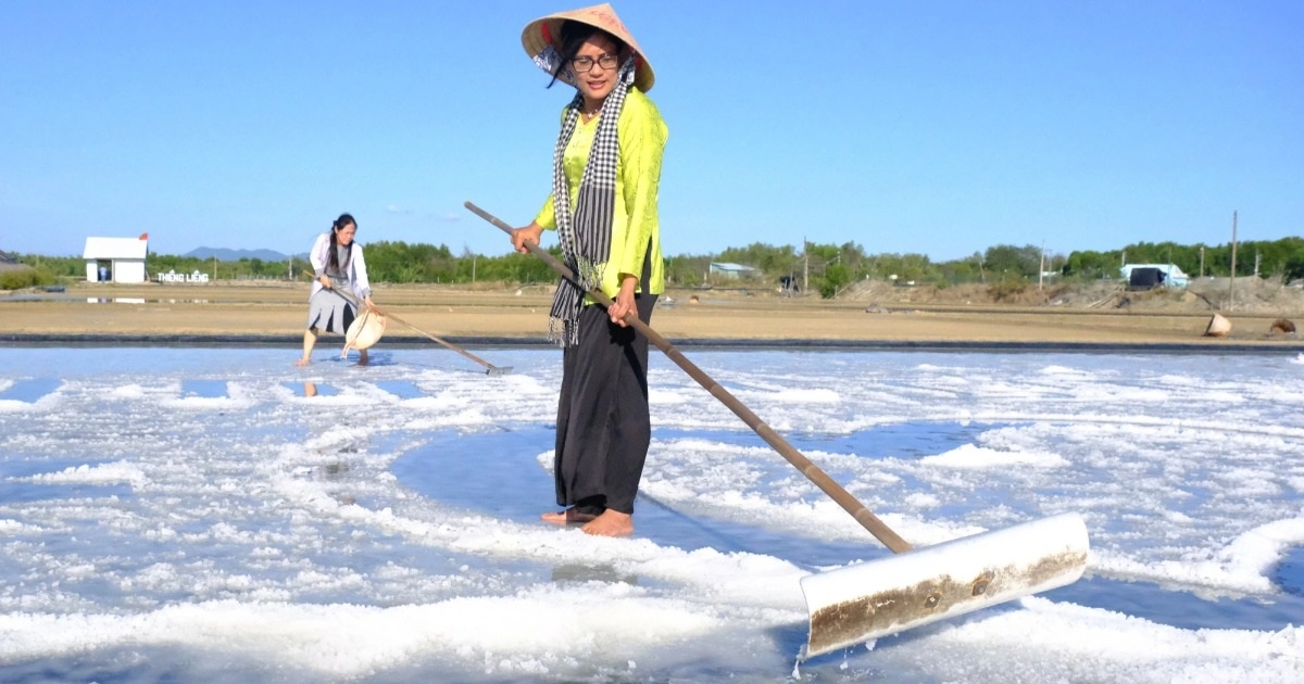 ホーチミン市唯一の島の集落で「ホワイトゴールド」作り体験