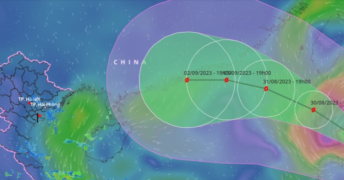 颱風“沙烏拉”在進入東海前增強