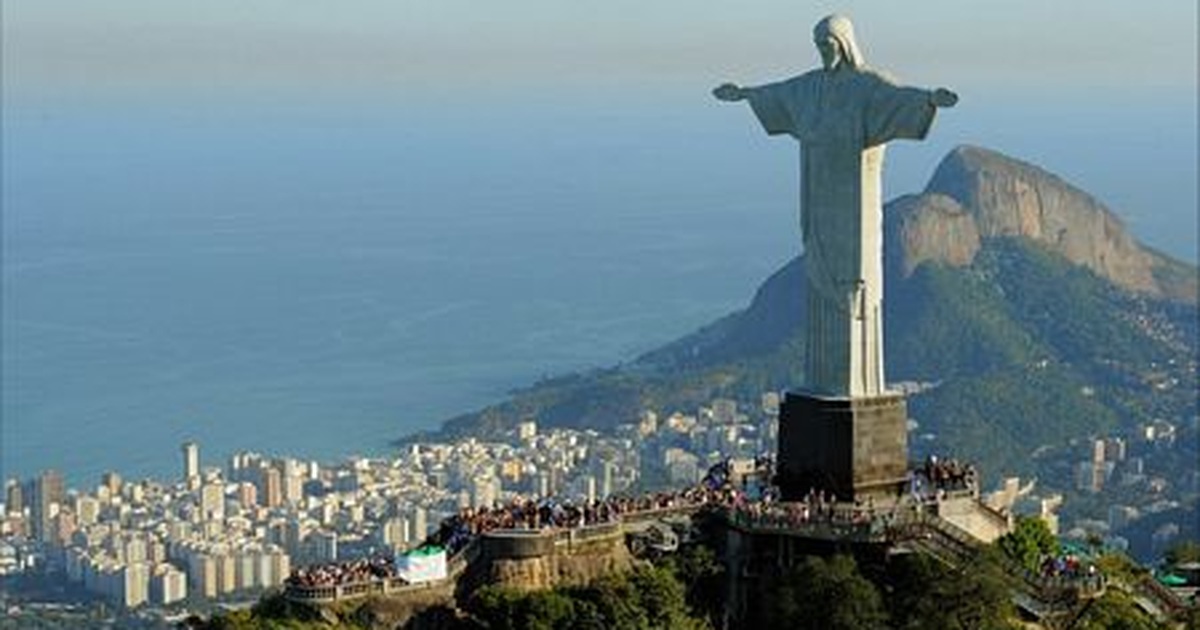 Tượng Chúa Giêsu khổng lồ tại Brazil mừng 80 năm tuổi | Báo Dân trí Tượng Chúa Giêsu khổng lồ tại Brazil mừng 80 năm tuổi | Báo Dân trí