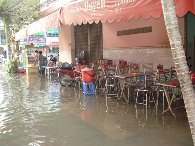 TPHCM: Triều cường cao nhất trong 49 năm qua - 5