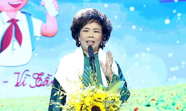 Sữa học đường phải là sữa đạt chuẩn - 2 Bà Thái Hương - Chủ tịch Tập đoàn TH