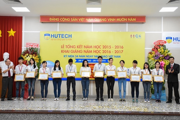 HUTECH dành 50 chỉ tiêu bổ sung cho ngành Kinh doanh quốc tế - 3 Nhiều học bổng đa dạng dành cho sinh viên HUTECH có điểm xét tuyển từ 22 điểm trở lên