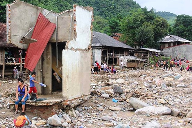 Thêm 1,14 tỷ đồng được sẻ chia cùng đồng bào vùng lũ quét - 1 Một góc hoang tàn ở Mường La (Sơn La)