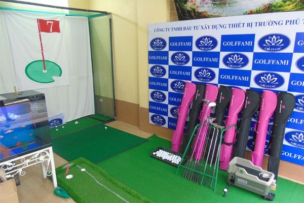 Trường Phú Thuận – Golffami: Nắm bắt xu hướng golf để kiện toàn chất lượng, dịch vụ - 1 Golffami cung cấp và sản xuất các thiết bị golf