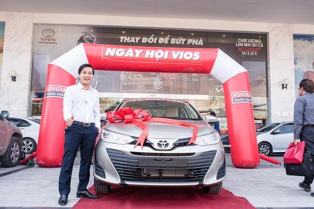 Toyota Vios 2018 đồng loạt xuống phố - 10 Khách hàng tham gia sự kiện