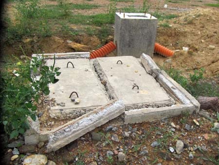 Dân tái định cư sau nỗi sợ nhà sụt lại lo công trình xuống cấp - 3