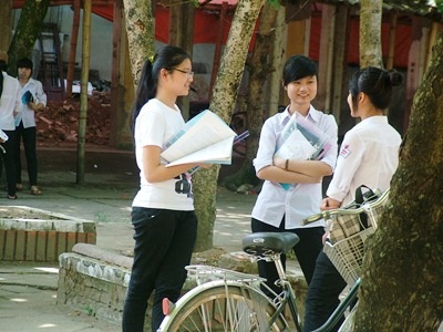 Đề Địa hơi dài, thí sinh không kịp nháp - 14 Đề Địa hơi dài, thí sinh không kịp nháp - 14