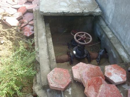 Dân sống cạnh công trình nước sạch 7,6 tỉ đồng vẫn... khát - 4