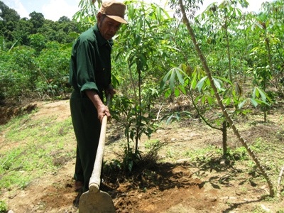 “Dũng sĩ diệt Mỹ” một đời chăm trẻ mồ côi  - 3