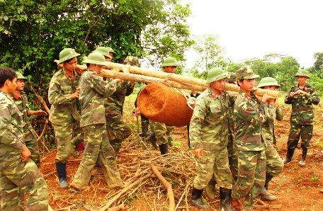Dọn mặt bằng, phát hiện quả bom nặng trên 500kg