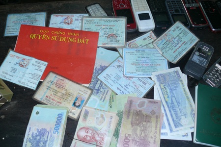 Đợt cao điểm trấn áp tội phạm, công an lập nhiều chiến công - 2 Đợt cao điểm trấn áp tội phạm, công an lập nhiều chiến công - 2