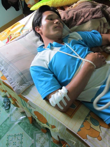 Đuổi bắt trộm, một thầy giáo bị chém trọng thương