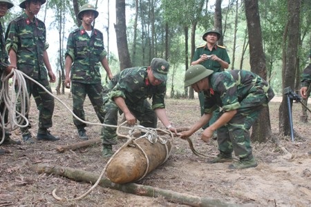 Phát hiện, xử lý an toàn quả bom tấn 