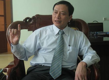 Phản đối sáp nhập trường, phụ huynh không cho con em đi học - 2 Phản đối sáp nhập trường, phụ huynh không cho con em đi học