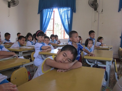 Viêm đường hô hấp là một trong những bệnh dễ gặp ở trẻ vào thời điểm nắng nóng