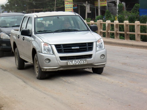 Hãi hùng nhìn "chạch lươn" ở điểm nóng tai nạn thảm khốc - 9 Văn Dũng - Minh Đức