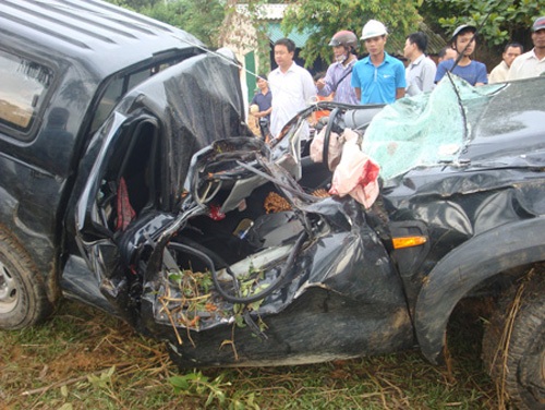 Kiểm lâm viên tử nạn khi truy đuổi lâm tặc được truy tặng liệt sĩ - 2 Bằng Tổ quốc ghi công liệt sĩ Trần Thanh Tùng do Thủ tướng Nguyễn Tấn Dũng ký ngày 24/6.