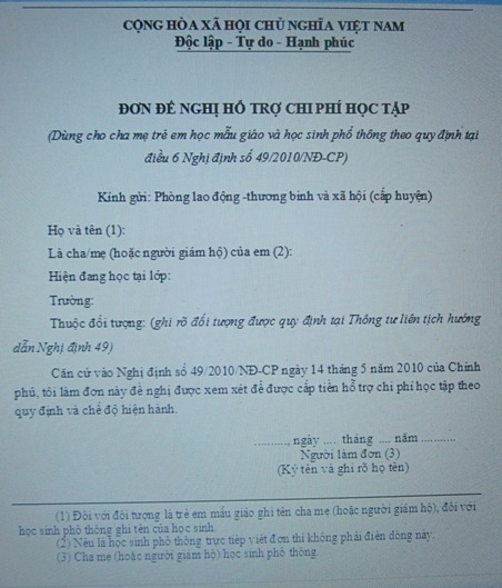 Hiện gần 200 em học sinh của Trường Tiểu học Hương Thọ vẫn chưa nhận được tiền hỗ trợ