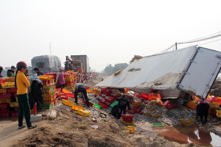 Chủ hàng đang tiếp tục gom cá