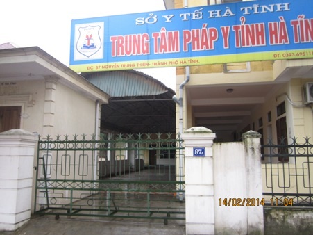 Trung tâm Pháp Y tỉnh đóng kín cổng