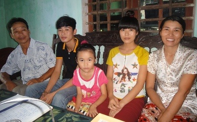 Chặng đường phía trước mà gia đình Dung đang phải vượt qua đầy khó khăn và thử thách