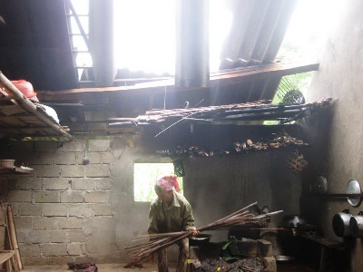 3 người thiệt mạng, lốc xoáy tốc mái, mưa ngập hàng trăm nhà dân - 4