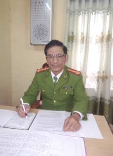 Thượng tá, bác sỹ Vũ Sơn Hùng.