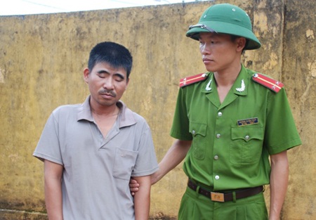 Khởi tố đối tượng giết người rồi nhắn đòi chuộc 700 triệu - 1 Khởi tố đối tượng giết người rồi nhắn đòi chuộc 700 triệu