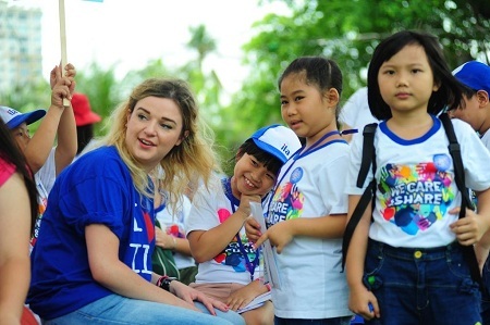 Nhận ngay quà tặng đặc biệt mừng năm mới từ ILA - 3 Môi trường học tập thân thiện và hiện đại với giảng viên bản ngữ tại ILA.