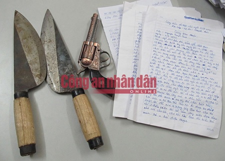 Tang
vật thu giữ.