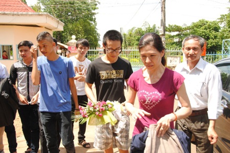 Vụ áp giải học sinh tại sân trường ở Đắc Lắc: Tại sao bỏ sót chứng cứ quan trọng - 1 Án treo thành án giam