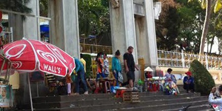 Bị dồn đến đường cùng bà lão giết chồng giữa sân chùa - 1 Ngôi chùa Thích Ca Phật Đà, nơi án mạng xảy ra