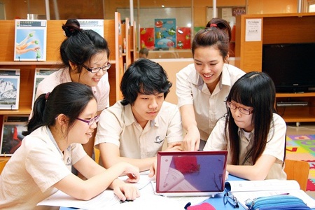 Trường THCS Quốc tế Việt Nam Singapore (SVIS) tuyển sinh với nhiều chương trình ưu đãi - 2 Chương trình “Việt Nam Hội Nhập”