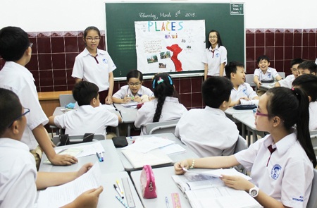 Workshop - phương pháp giảng dạy phát huy tính chủ động của học sinh - 3 Học sinh trong tiết học workshop